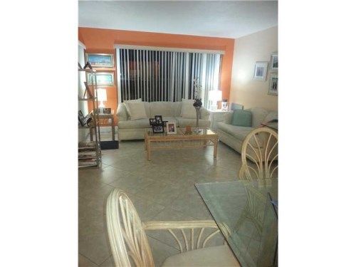 2304 S Cypress Bend Dr # 113, Pompano Beach, FL 33069