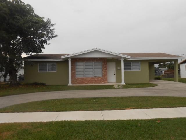 1005 E River Dr, Pompano Beach, FL 33063