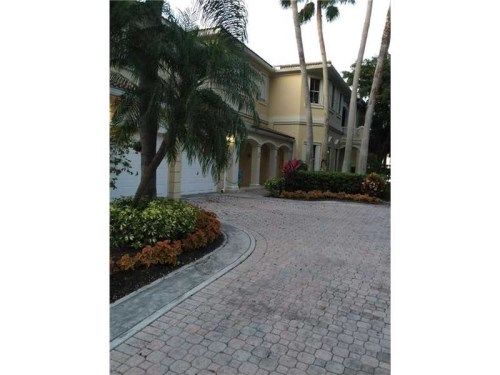 21301 NE 38th Ave # 58, Miami, FL 33180