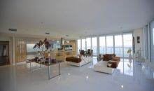 2020 N Bayshore Dr # PH3906 Miami, FL 33137
