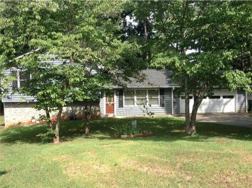 2725 Van Court, Snellville, GA 30078