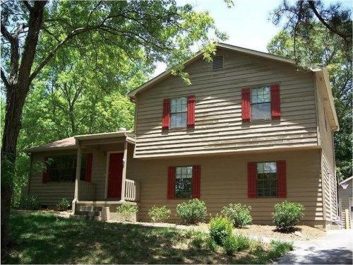 3025 Woodland Drive Nw, Kennesaw, GA 30152