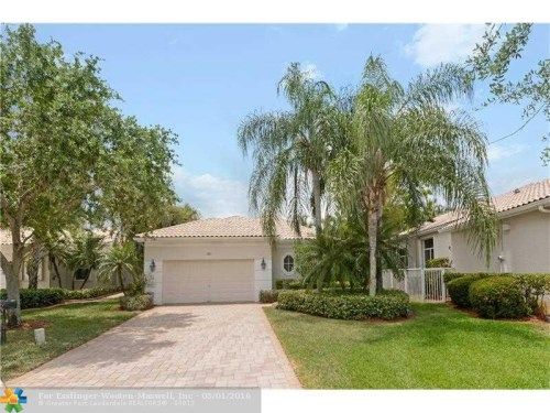 2523 Bay Pointe Ct, Fort Lauderdale, FL 33327