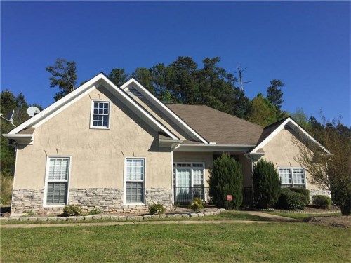3843 Misty Lake, Ellenwood, GA 30294