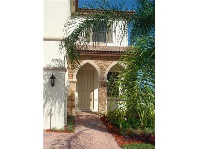 243 SE 37 PL # 243, Homestead, FL 33033