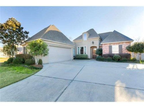 205 Turning Leaf, Madisonville, LA 70447