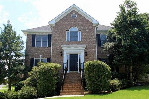 805 Ingleside Drive, Lawrenceville, GA 30044