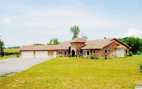 2051 DICKEY SCHOOL, Dandridge, TN 37725