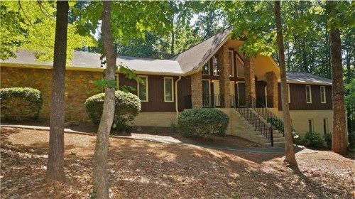 5301 Kanawha Court, Stone Mountain, GA 30087