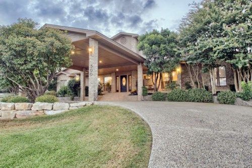 500 Riverhill Blvd, Kerrville, TX 78028