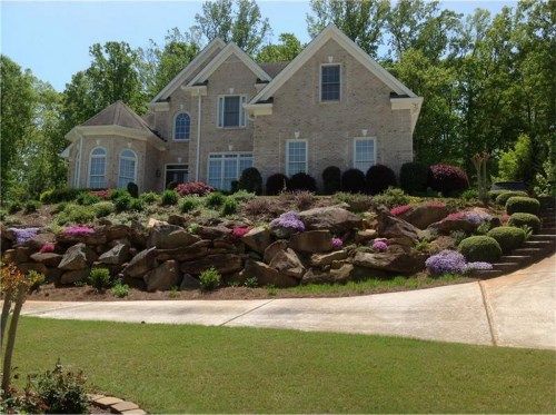 212 Lassiter Drive Nw, Ellenwood, GA 30294