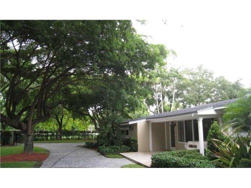 6601 SW 124 ST (Chapman Fiel, Miami, FL 33156