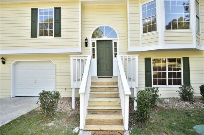 182 Lester Woods Court, Lawrenceville, GA 30044