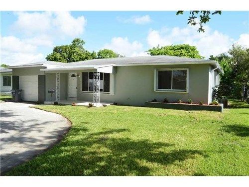 5605 Jefferson St, Hollywood, FL 33023