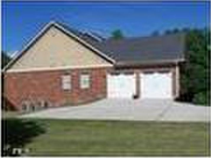 725 Amber Lake Court, Social Circle, GA 30025