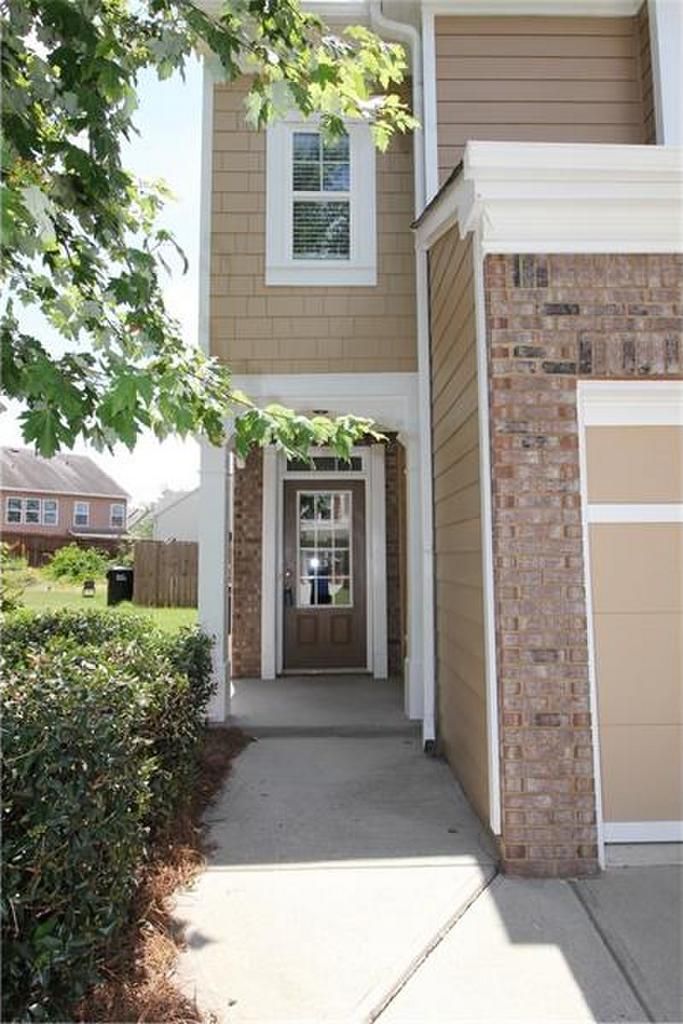 5845 Crestwick Way, Cumming, GA 30040