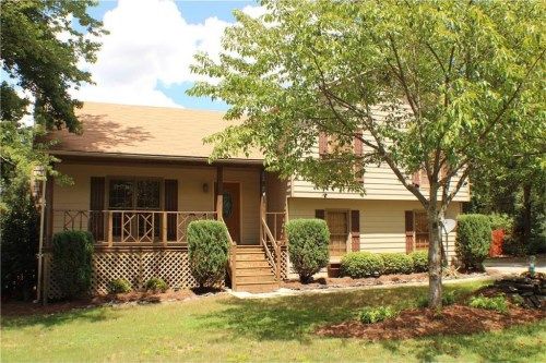 2292 Chateau Drive, Lawrenceville, GA 30043