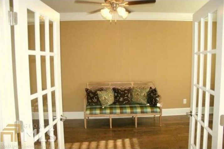 3963 Dragon Fly Lane, Loganville, GA 30052