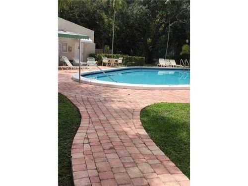 2300 N 37th Ave # 2300, Hollywood, FL 33021