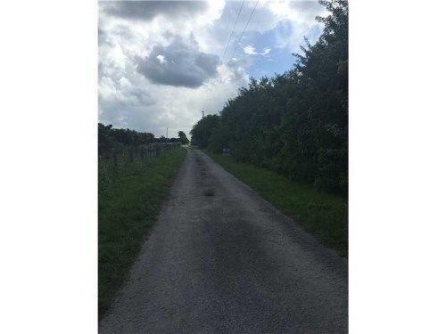 254 222 ave, Homestead, FL 33031