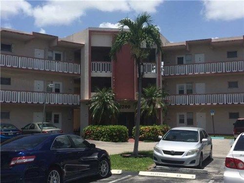 2200 Park Ln # 304, Hollywood, FL 33021