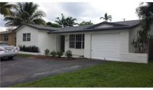 2210 N 46 Hollywood, FL 33021