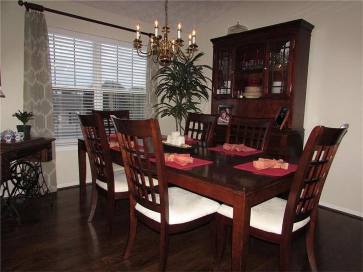 122 River Marsh Lane, Woodstock, GA 30188