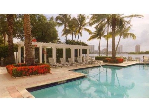 3175 NE 184th St # 3103, North Miami Beach, FL 33160