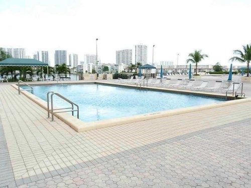 18061 Biscayne # 1601-2, North Miami Beach, FL 33160