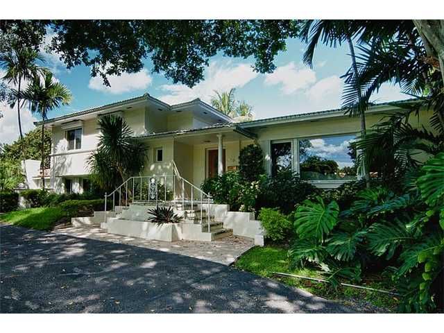 4500 BANYAN LN, Miami, FL 33137