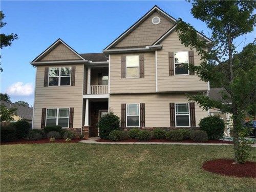 738 Round Tree Court, Lawrenceville, GA 30045