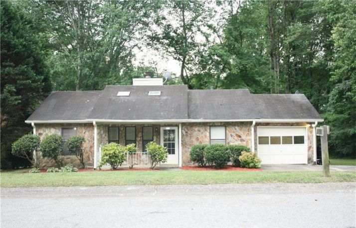 3190 Palomino Drive, Powder Springs, GA 30127