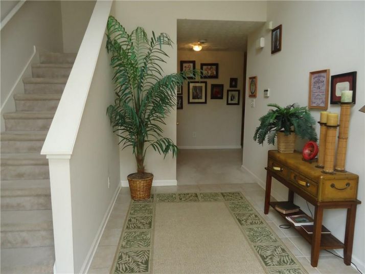 1402 Kensington Place, Gainesville, GA 30501