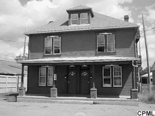 205/207 N Queen St, Shippensburg, PA 17257