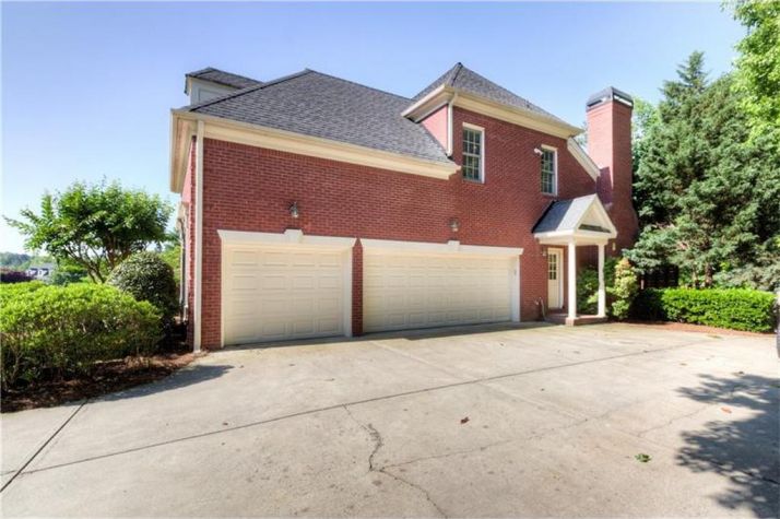745 Lake Mist Cove, Alpharetta, GA 30004