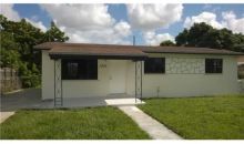 1331 W 35th St Hialeah, FL 33012