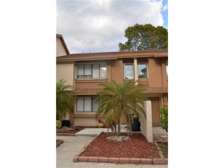 6 Wimbledon Lake Drive # 252, Fort Lauderdale, FL 33324