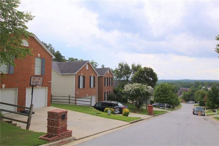 2456 Tolliver Drive, Ellenwood, GA 30294