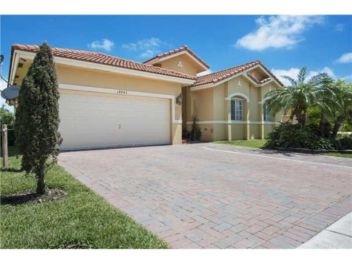 18943 SW 319th St, Homestead, FL 33030