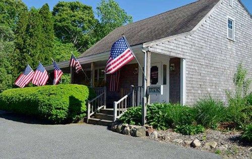 482 Route 6A, East Sandwich, MA 02537