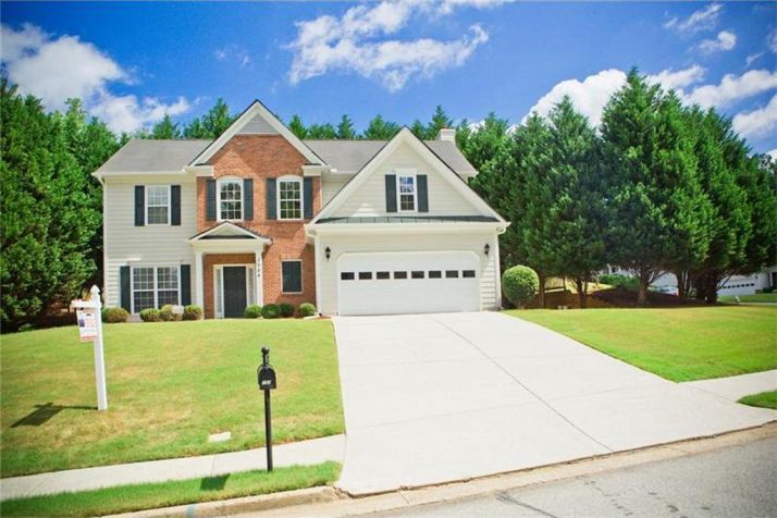 1564 Hampton Hollow Trail, Lawrenceville, GA 30043