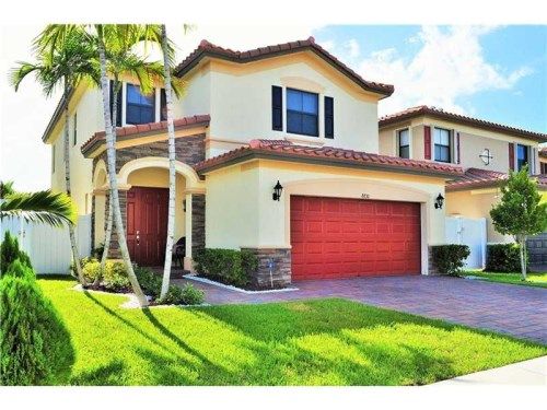 8830 W 33rd Ave, Hialeah, FL 33018