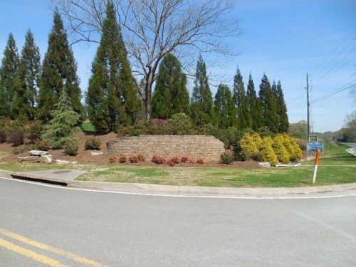 70 Village Court, Jasper, GA 30143