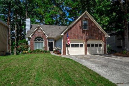607 Overhill Drive, Woodstock, GA 30189