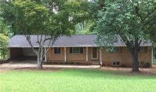 4184 Williamsburg Drive Atlanta, GA 30337
