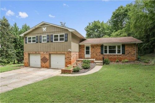 3688 Kinnard Drive, Atlanta, GA 30360
