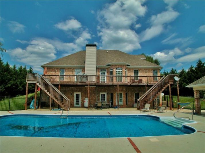 5631 Bethel Road, Clermont, GA 30527