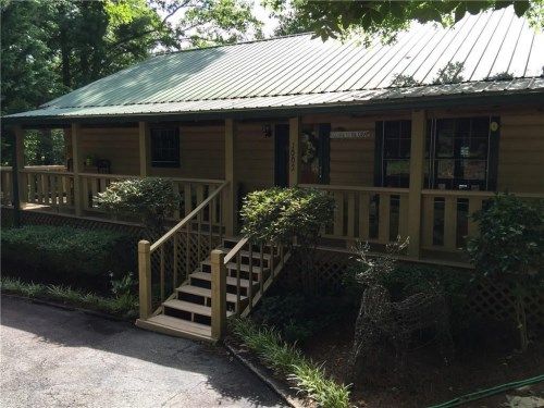 1002 Long Laurel Ridge Drive, Lakemont, GA 30552