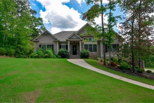 945 Whistler Lane, Canton, GA 30114
