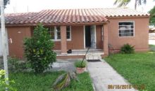 611 E 5th St Hialeah, FL 33010